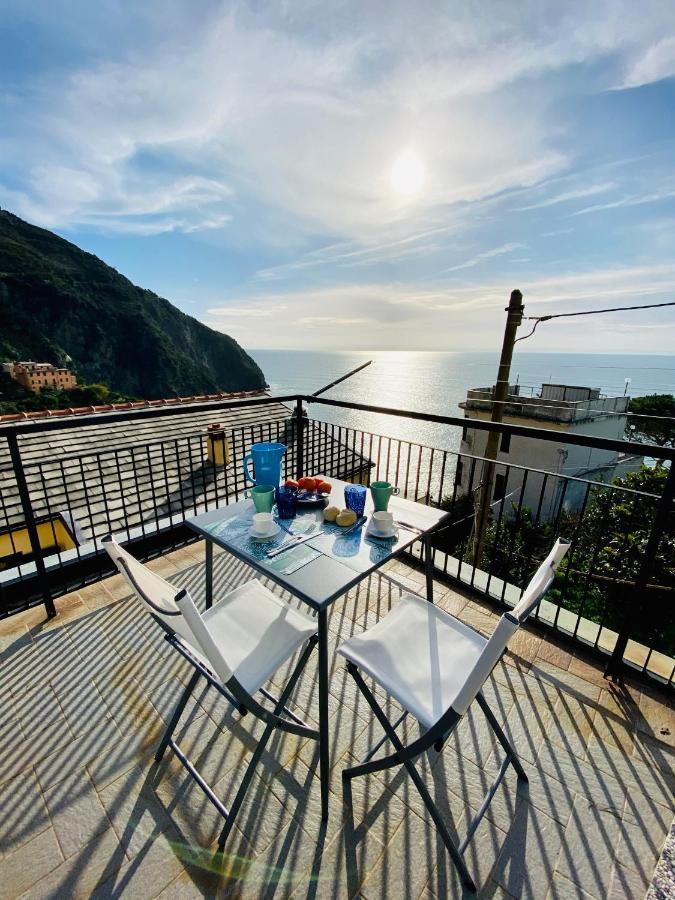 Al Castello 1 Hotel ริโอมัจโจเร ภายนอก รูปภาพ